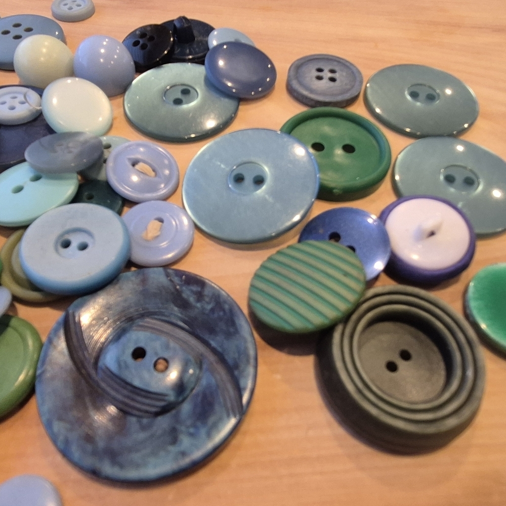 Assorted Blue and Green  Unique Buttons - Picture 4 of 4